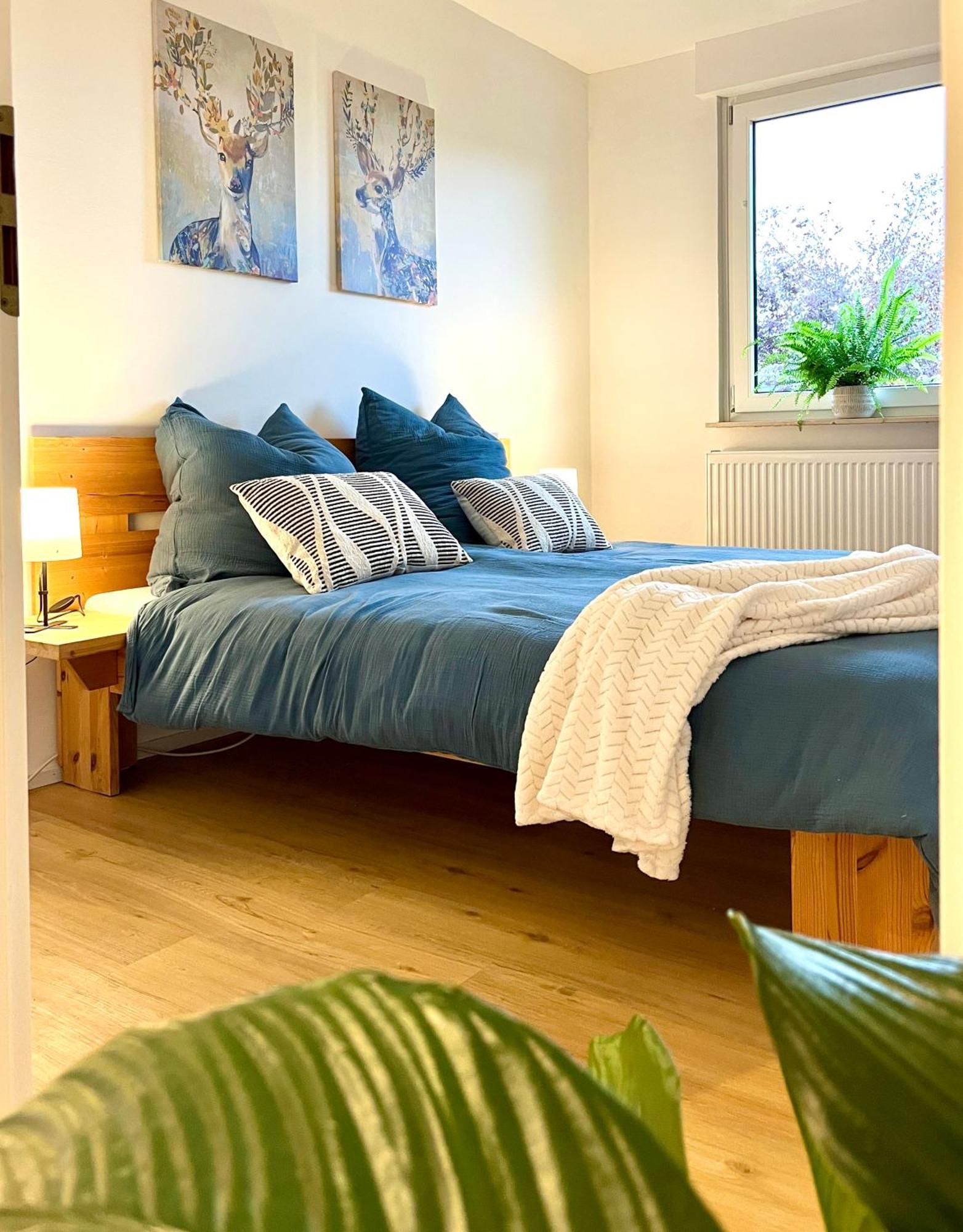 Ferienhaus Weinbergblick - Nahe Wuerzburg - 2 Schlafzimmer - Familienfreundlich - Terrasse Unterleinach Esterno foto